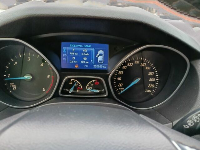 Белый Форд Фокус, объемом двигателя 1.6 л и пробегом 222 тыс. км за 7500 $, фото 11 на Automoto.ua