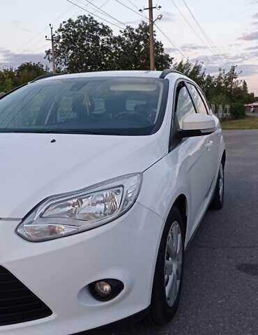 Білий Форд Фокус, об'ємом двигуна 1.6 л та пробігом 270 тис. км за 7999 $, фото 20 на Automoto.ua