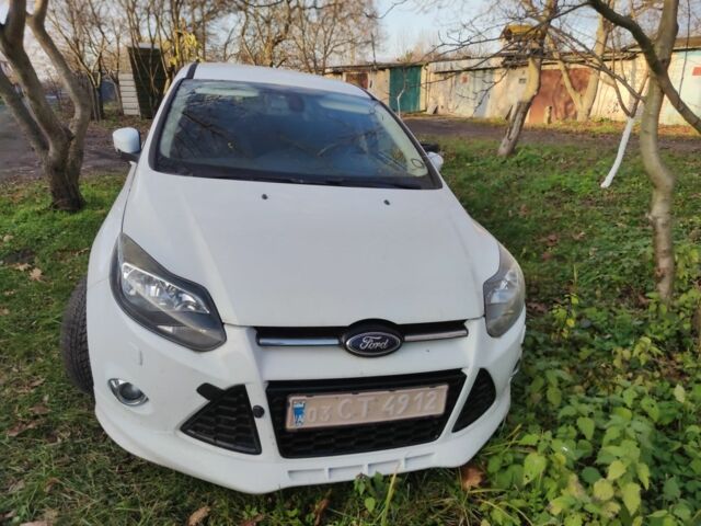 Белый Форд Фокус, объемом двигателя 0 л и пробегом 204 тыс. км за 5800 $, фото 4 на Automoto.ua