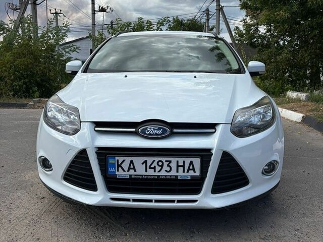 Белый Форд Фокус, объемом двигателя 1 л и пробегом 165 тыс. км за 5500 $, фото 1 на Automoto.ua