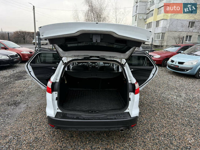 Білий Форд Фокус, об'ємом двигуна 0 л та пробігом 260 тис. км за 7800 $, фото 6 на Automoto.ua
