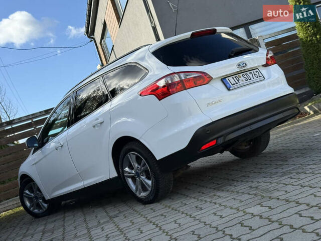 Форд Фокус 2013 в Стрые на Automoto.ua Белый Форд Фокус, объемом двигателя 0 л и пробегом 202 тыс. км за 8850 $, фото 75 на Automoto.ua