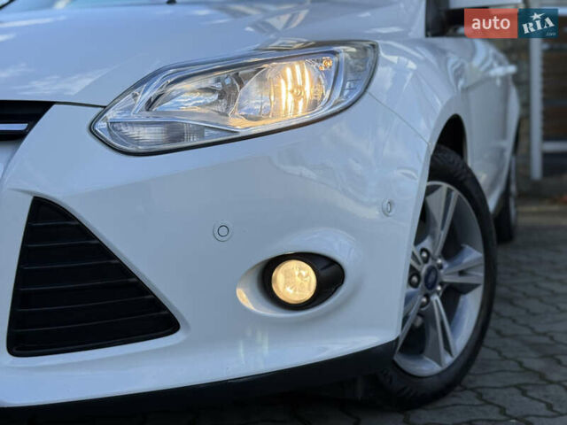 Форд Фокус 2013 в Стрые на Automoto.ua Белый Форд Фокус, объемом двигателя 0 л и пробегом 202 тыс. км за 8850 $, фото 45 на Automoto.ua