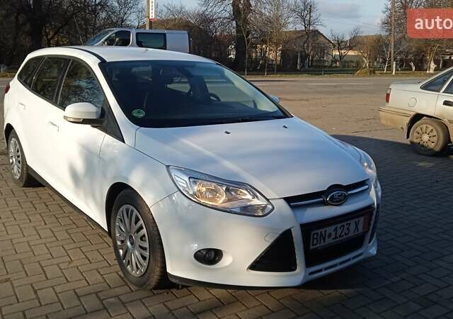 Белый Форд Фокус, объемом двигателя 1.6 л и пробегом 215 тыс. км за 7600 $, фото 44 на Automoto.ua