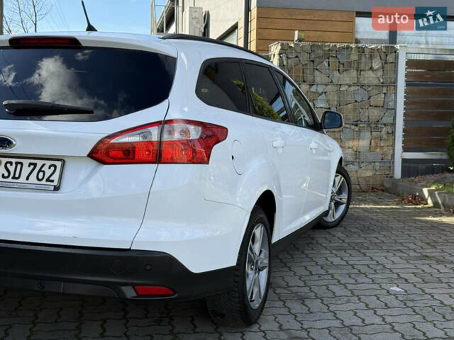 Форд Фокус 2013 в Стрые на Automoto.ua Белый Форд Фокус, объемом двигателя 0 л и пробегом 202 тыс. км за 8850 $, фото 64 на Automoto.ua