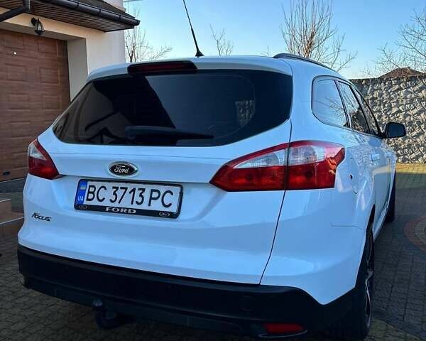 Белый Форд Фокус, объемом двигателя 1.56 л и пробегом 247 тыс. км за 7750 $, фото 8 на Automoto.ua
