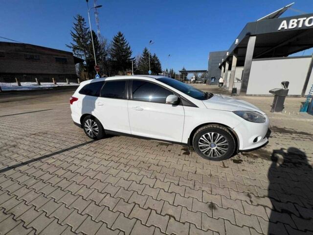 Белый Форд Фокус, объемом двигателя 1.6 л и пробегом 318 тыс. км за 7500 $, фото 8 на Automoto.ua