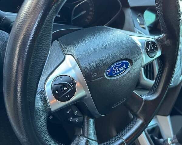 Белый Форд Фокус, объемом двигателя 1.56 л и пробегом 247 тыс. км за 7750 $, фото 26 на Automoto.ua