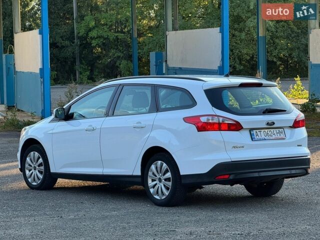 Белый Форд Фокус, объемом двигателя 1.56 л и пробегом 257 тыс. км за 6950 $, фото 25 на Automoto.ua