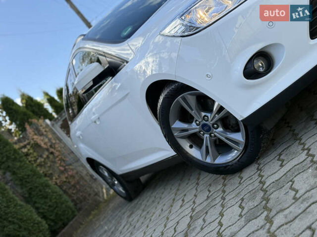 Форд Фокус 2013 в Стрые на Automoto.ua Белый Форд Фокус, объемом двигателя 0 л и пробегом 202 тыс. км за 8850 $, фото 18 на Automoto.ua