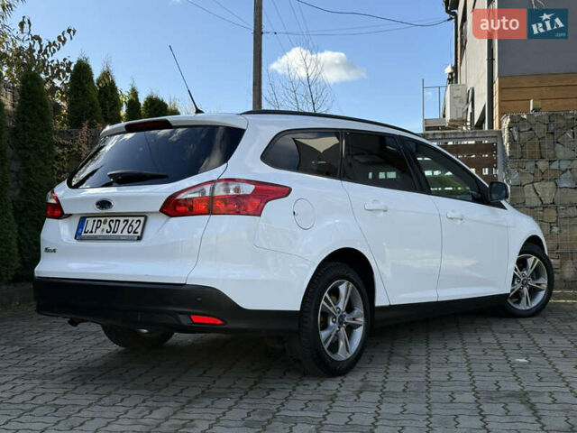 Форд Фокус 2013 в Стрые на Automoto.ua Белый Форд Фокус, объемом двигателя 0 л и пробегом 202 тыс. км за 8850 $, фото 58 на Automoto.ua