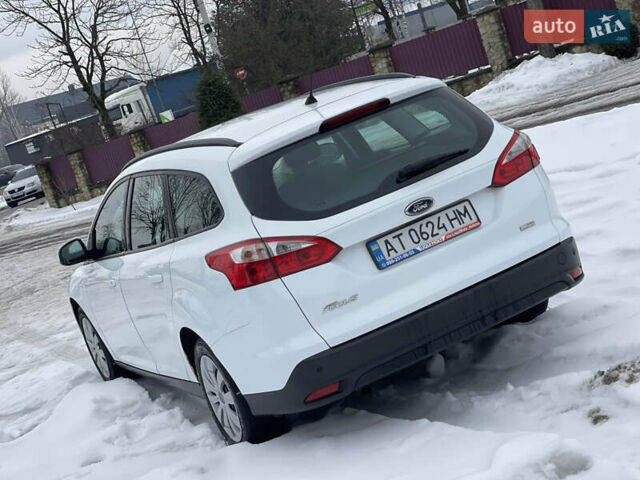 Белый Форд Фокус, объемом двигателя 1.6 л и пробегом 250 тыс. км за 7399 $, фото 18 на Automoto.ua