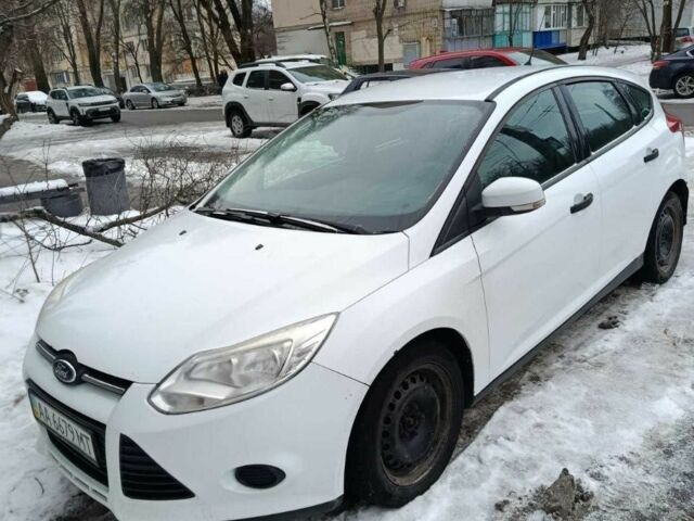Белый Форд Фокус, объемом двигателя 0 л и пробегом 500 тыс. км за 6300 $, фото 5 на Automoto.ua