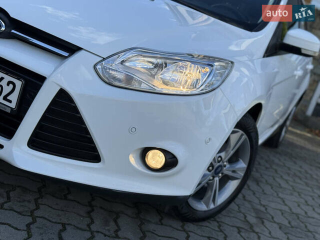 Форд Фокус 2013 в Стрые на Automoto.ua Белый Форд Фокус, объемом двигателя 0 л и пробегом 202 тыс. км за 8850 $, фото 43 на Automoto.ua