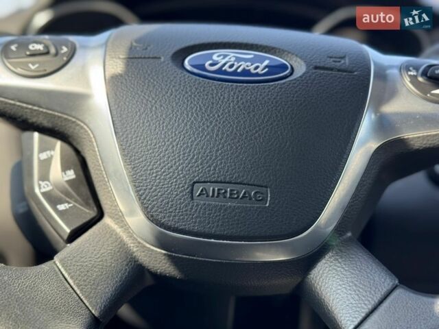 Белый Форд Фокус, объемом двигателя 1.6 л и пробегом 221 тыс. км за 8499 $, фото 46 на Automoto.ua