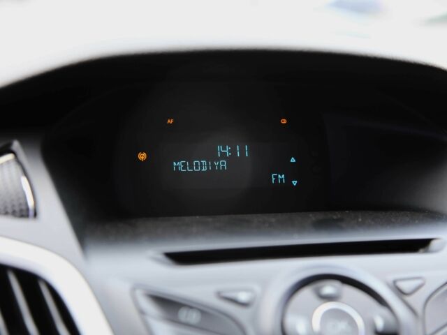 Форд Фокус 2013 в Харькове на Automoto.ua Белый Форд Фокус, объемом двигателя 1 л и пробегом 171 тыс. км за 7200 $, фото 14 на Automoto.ua