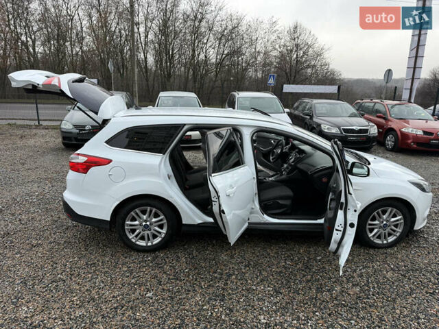 Білий Форд Фокус, об'ємом двигуна 0 л та пробігом 260 тис. км за 7800 $, фото 4 на Automoto.ua