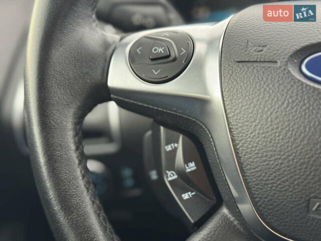 Білий Форд Фокус, об'ємом двигуна 1.6 л та пробігом 221 тис. км за 8699 $, фото 45 на Automoto.ua