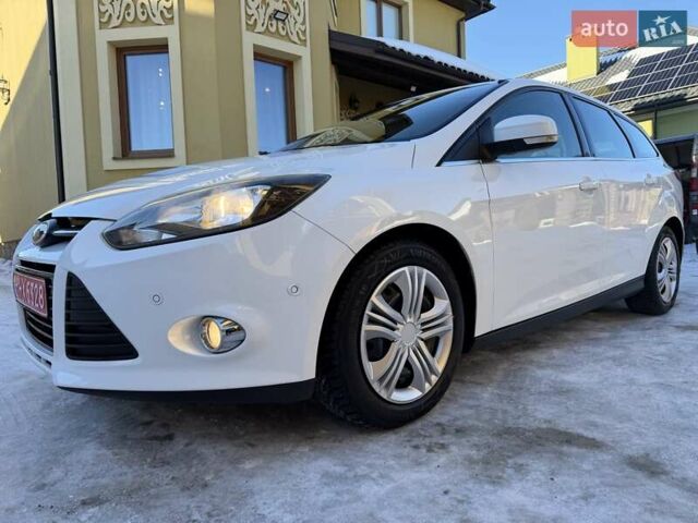 Білий Форд Фокус, об'ємом двигуна 1.6 л та пробігом 241 тис. км за 7950 $, фото 1 на Automoto.ua