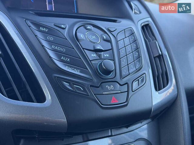 Белый Форд Фокус, объемом двигателя 1.6 л и пробегом 221 тыс. км за 8499 $, фото 52 на Automoto.ua