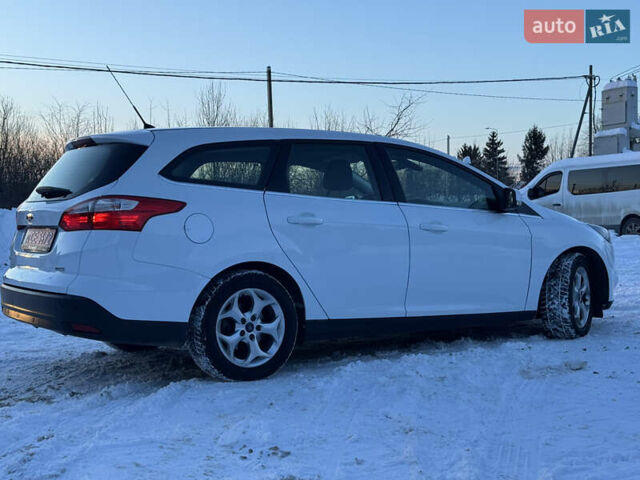 Белый Форд Фокус, объемом двигателя 1.6 л и пробегом 221 тыс. км за 8499 $, фото 3 на Automoto.ua