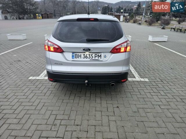 Білий Форд Фокус, об'ємом двигуна 2 л та пробігом 214 тис. км за 8400 $, фото 1 на Automoto.ua