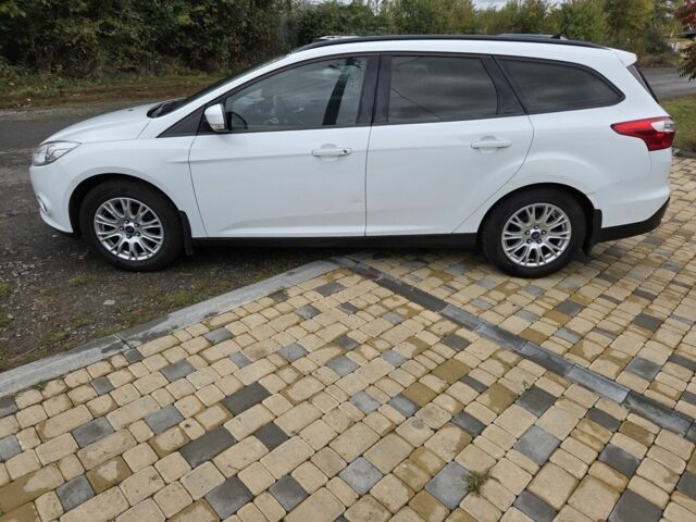 Білий Форд Фокус, об'ємом двигуна 1 л та пробігом 250 тис. км за 5200 $, фото 8 на Automoto.ua