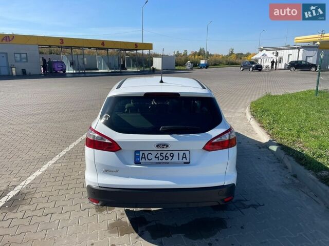 Білий Форд Фокус, об'ємом двигуна 1.6 л та пробігом 197 тис. км за 8300 $, фото 5 на Automoto.ua