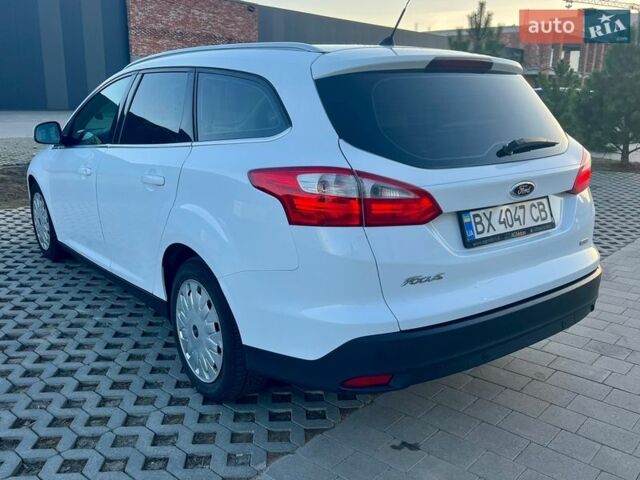 Белый Форд Фокус, объемом двигателя 1.56 л и пробегом 285 тыс. км за 7950 $, фото 6 на Automoto.ua
