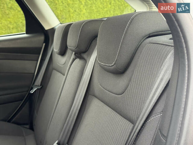 Білий Форд Фокус, об'ємом двигуна 1.6 л та пробігом 221 тис. км за 8699 $, фото 64 на Automoto.ua
