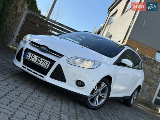 Форд Фокус 2013 в Стрые на Automoto.ua Белый Форд Фокус, объемом двигателя 0 л и пробегом 202 тыс. км за 8850 $, фото 33 на Automoto.ua