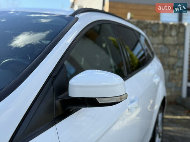 Форд Фокус 2013 в Стрые на Automoto.ua Белый Форд Фокус, объемом двигателя 0 л и пробегом 202 тыс. км за 8850 $, фото 53 на Automoto.ua