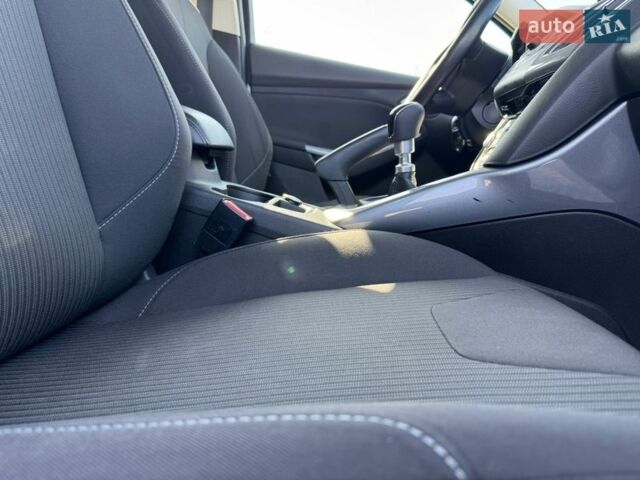 Белый Форд Фокус, объемом двигателя 1.6 л и пробегом 221 тыс. км за 8499 $, фото 77 на Automoto.ua