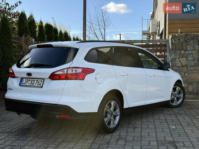 Форд Фокус 2013 в Стрые на Automoto.ua Белый Форд Фокус, объемом двигателя 0 л и пробегом 202 тыс. км за 8850 $, фото 56 на Automoto.ua