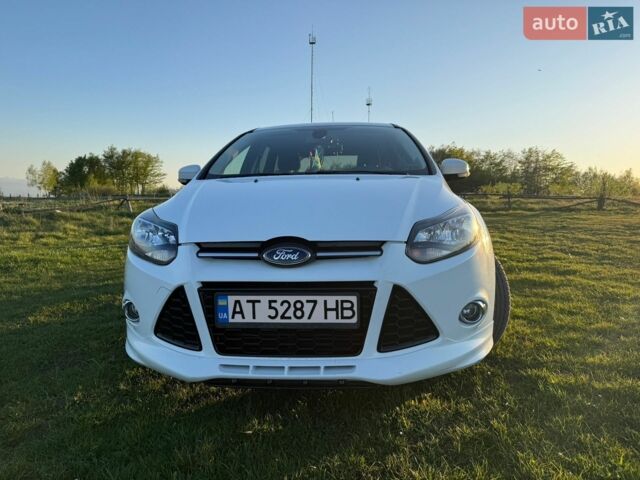 Білий Форд Фокус, об'ємом двигуна 2 л та пробігом 265 тис. км за 6600 $, фото 1 на Automoto.ua