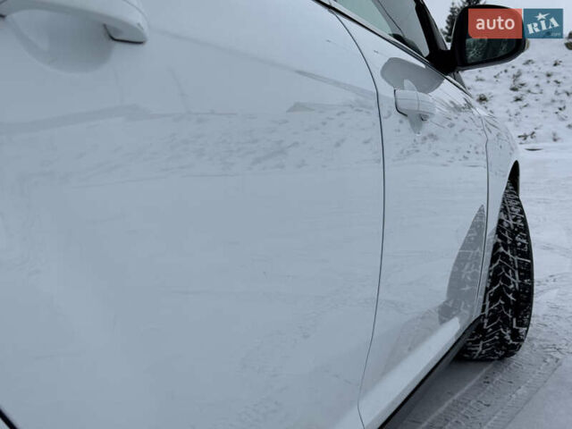 Белый Форд Фокус, объемом двигателя 1.6 л и пробегом 221 тыс. км за 8699 $, фото 15 на Automoto.ua