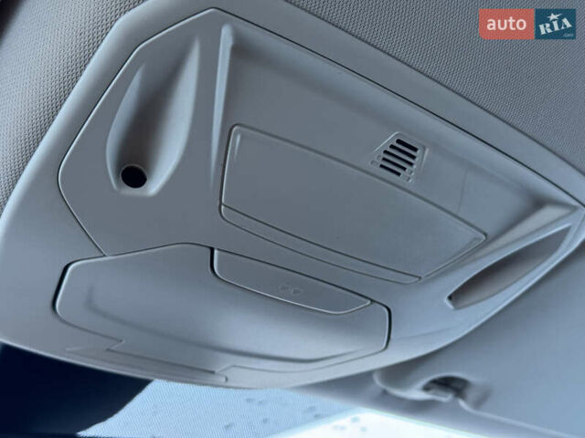 Белый Форд Фокус, объемом двигателя 1.6 л и пробегом 221 тыс. км за 8499 $, фото 57 на Automoto.ua