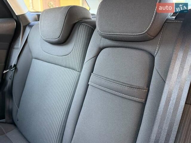 Білий Форд Фокус, об'ємом двигуна 1.6 л та пробігом 241 тис. км за 7950 $, фото 94 на Automoto.ua