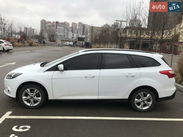 Білий Форд Фокус, об'ємом двигуна 1 л та пробігом 137 тис. км за 8200 $, фото 9 на Automoto.ua