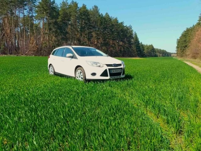 Білий Форд Фокус, об'ємом двигуна 1.6 л та пробігом 221 тис. км за 6500 $, фото 2 на Automoto.ua