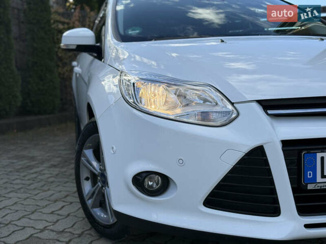 Форд Фокус 2013 в Стрые на Automoto.ua Белый Форд Фокус, объемом двигателя 0 л и пробегом 202 тыс. км за 8850 $, фото 22 на Automoto.ua