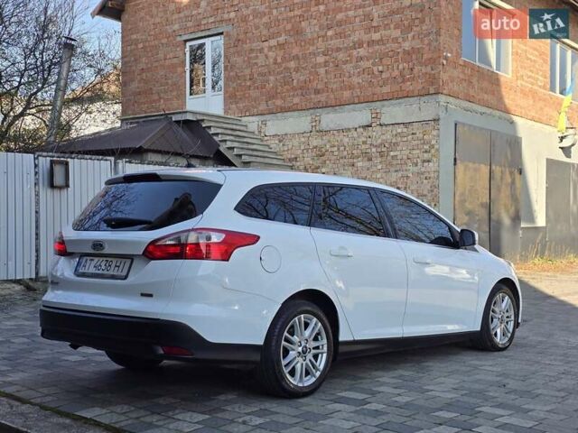 Белый Форд Фокус, объемом двигателя 1.6 л и пробегом 247 тыс. км за 7999 $, фото 16 на Automoto.ua