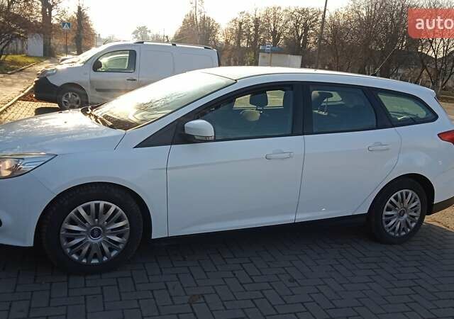 Белый Форд Фокус, объемом двигателя 1.6 л и пробегом 215 тыс. км за 7600 $, фото 42 на Automoto.ua