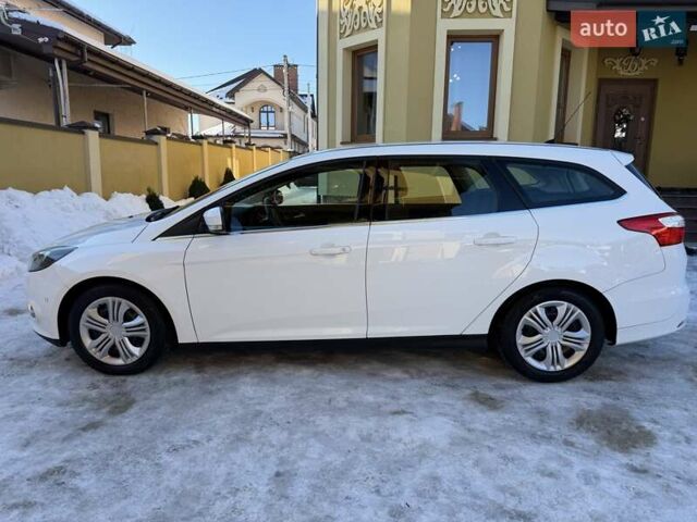 Білий Форд Фокус, об'ємом двигуна 1.6 л та пробігом 241 тис. км за 7950 $, фото 4 на Automoto.ua
