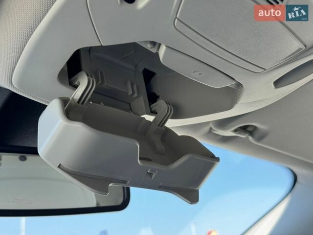 Белый Форд Фокус, объемом двигателя 1.6 л и пробегом 221 тыс. км за 8499 $, фото 55 на Automoto.ua