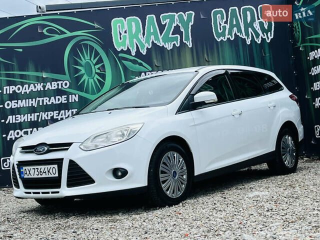 Форд Фокус 2014 в Харькове на Automoto.ua Белый Форд Фокус, объемом двигателя 1.6 л и пробегом 225 тыс. км за 8200 $, фото 2 на Automoto.ua