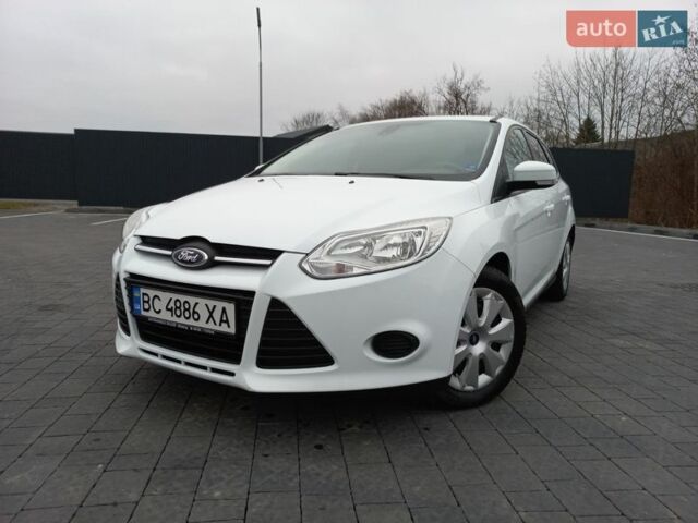 Белый Форд Фокус, объемом двигателя 1.6 л и пробегом 235 тыс. км за 7777 $, фото 1 на Automoto.ua