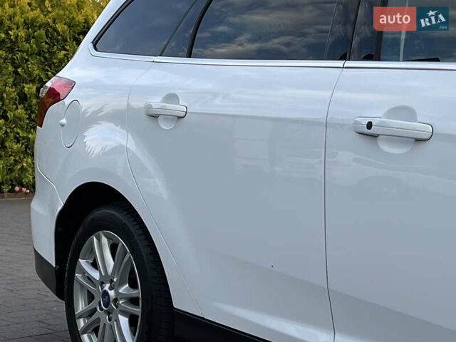 Белый Форд Фокус, объемом двигателя 1.6 л и пробегом 218 тыс. км за 8799 $, фото 72 на Automoto.ua