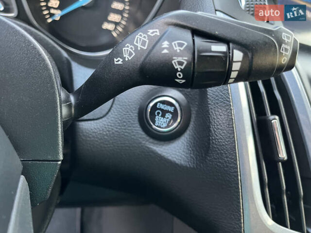 Белый Форд Фокус, объемом двигателя 1.6 л и пробегом 218 тыс. км за 8799 $, фото 132 на Automoto.ua