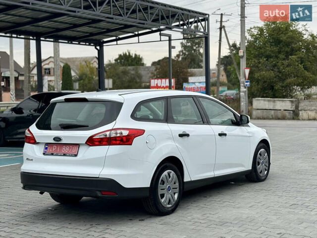 Белый Форд Фокус, объемом двигателя 1.6 л и пробегом 174 тыс. км за 8200 $, фото 10 на Automoto.ua